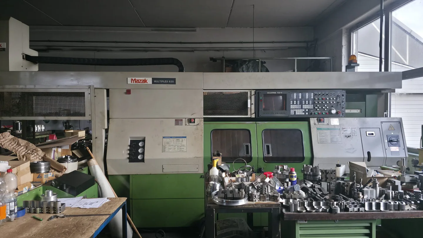 Maschinenbereich der CNC-Fertigung
